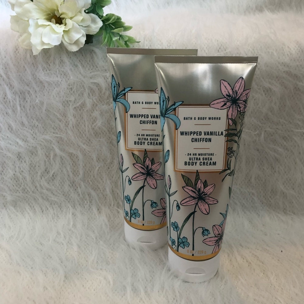 NWT Whipped Vanilla Chiffon Body Cream